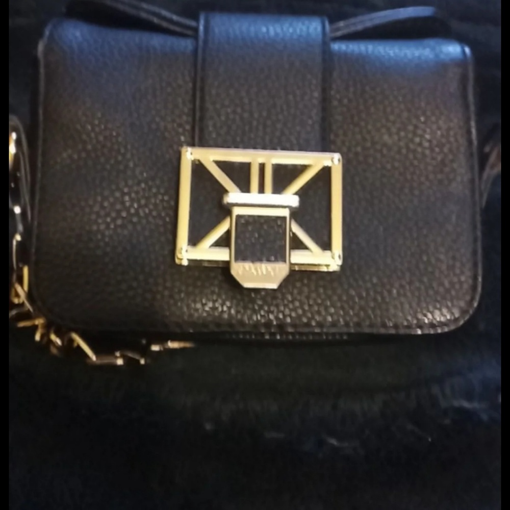 Kardashian kollection purse